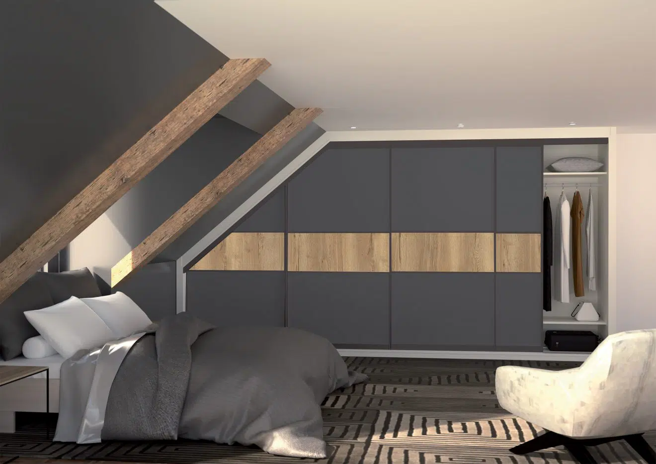 Placard coulissant sur mesure sous combles avec façades gris anthracite, décor bois et penderie ouverte.