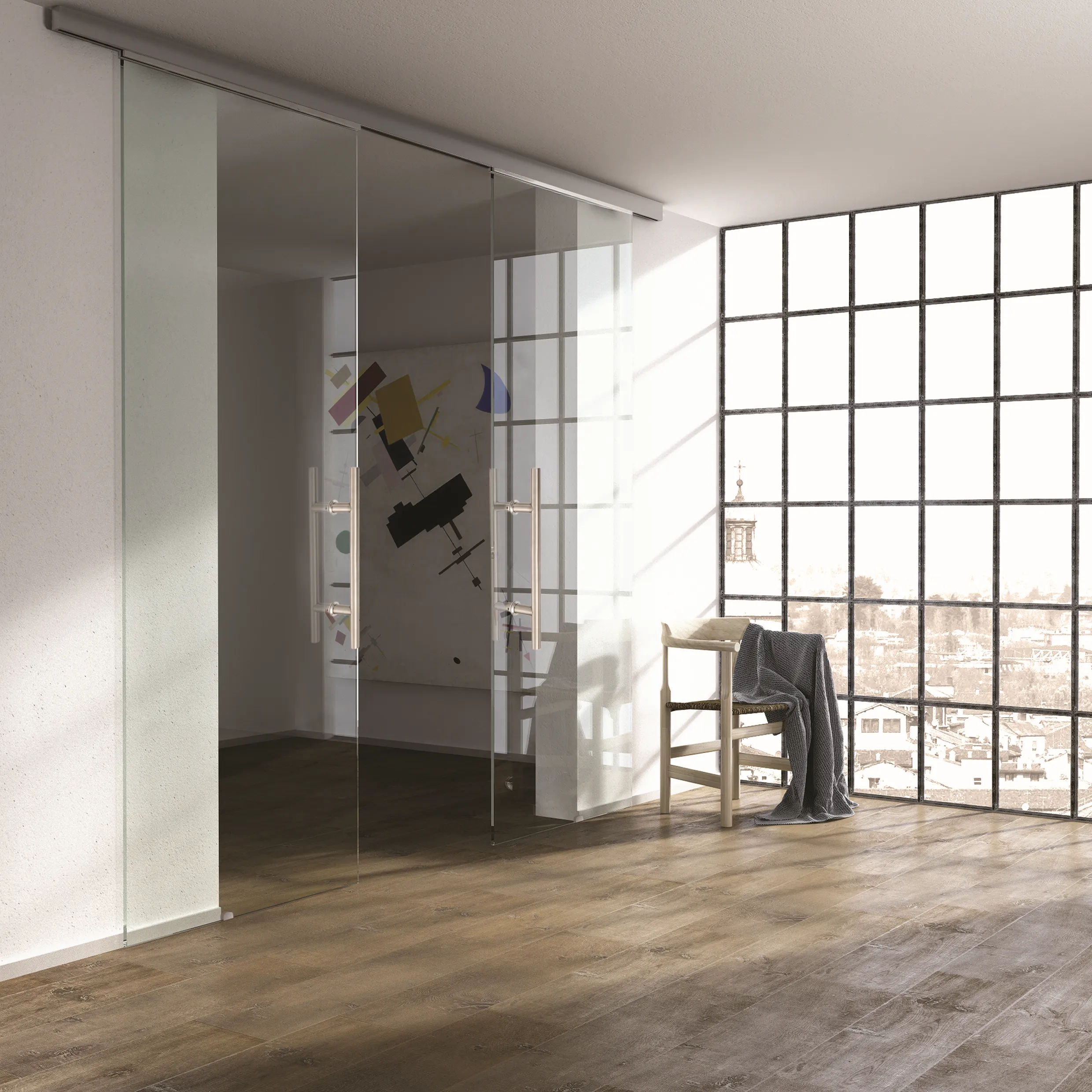 Porte coulissante en verre sur-mesure avec doubles panneaux translucides, rail discret et grandes poignées métalliques.